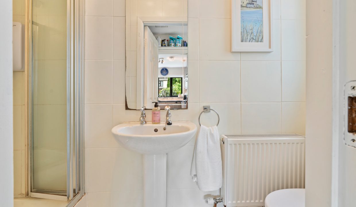13 Ashdene - interior-22