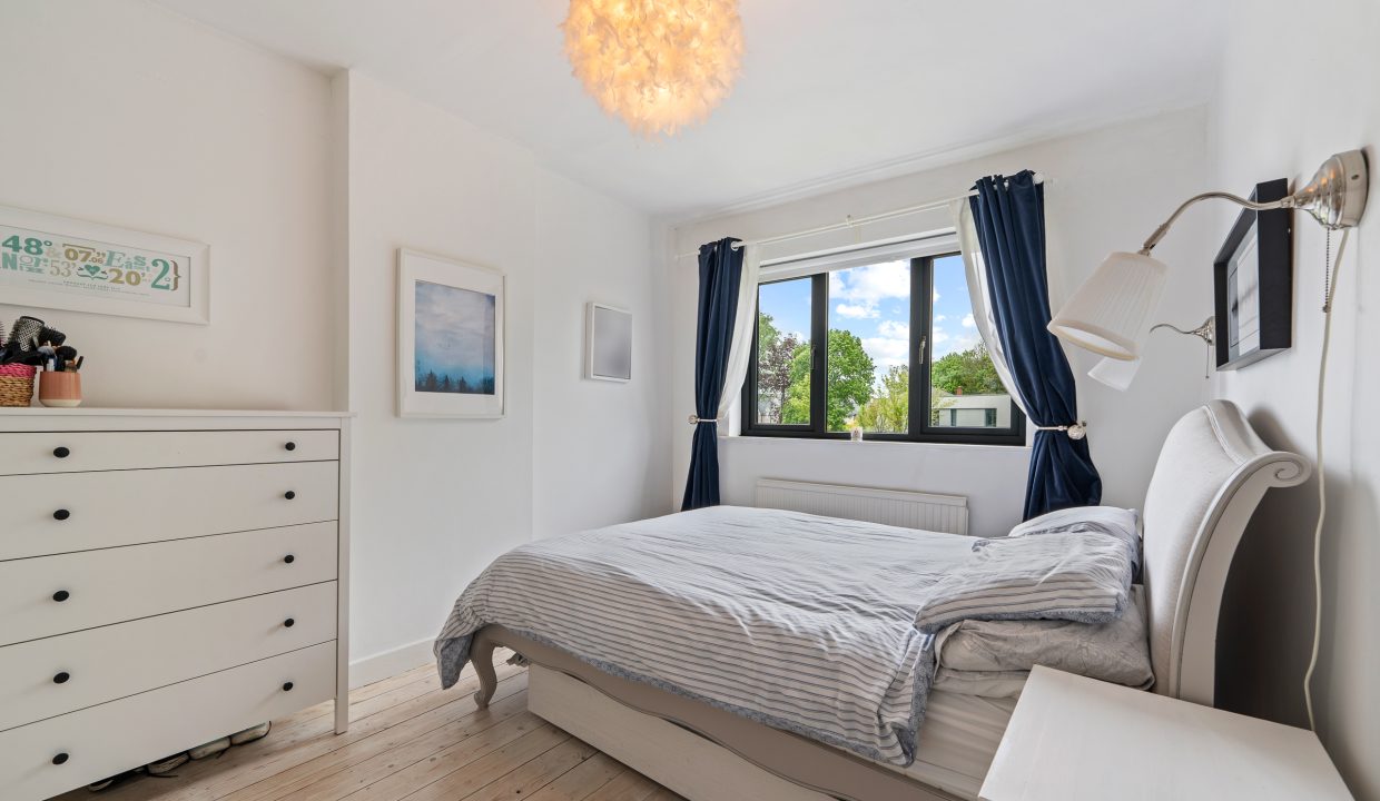 13 Ashdene - interior-26