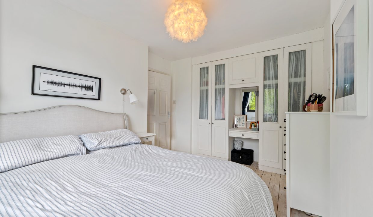 13 Ashdene - interior-28
