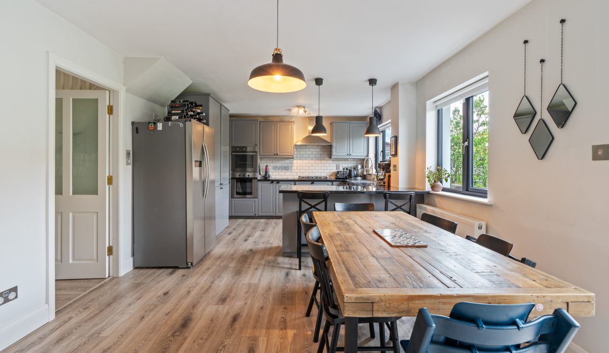 13 Ashdene - interior-8