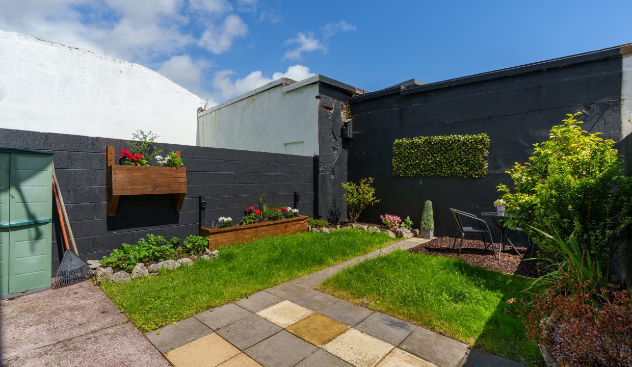 16 Watercourse Mews - exterior-2