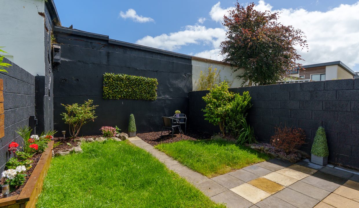 16 Watercourse Mews - exterior-3