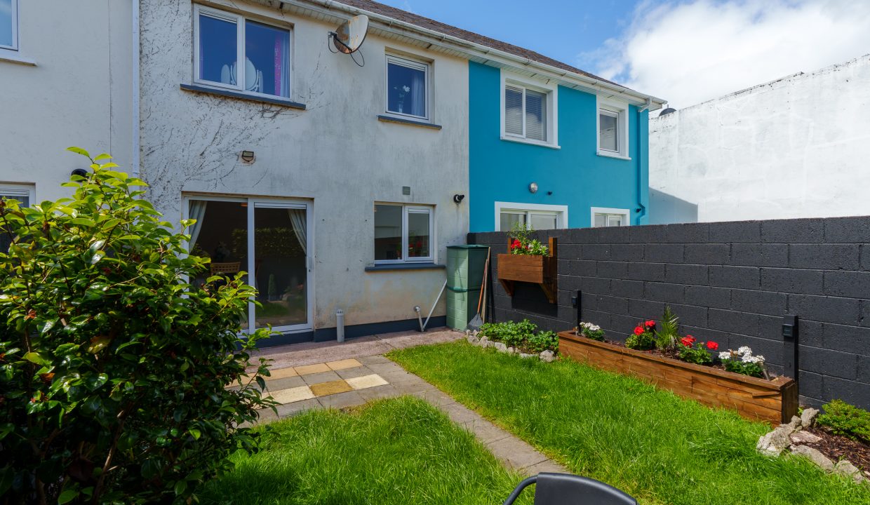 16 Watercourse Mews - exterior-4