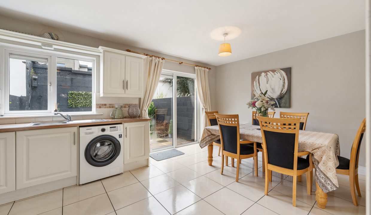 16 Watercourse Mews - interior-6
