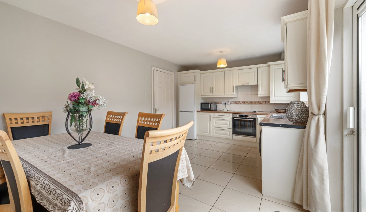 16 Watercourse Mews - interior-9