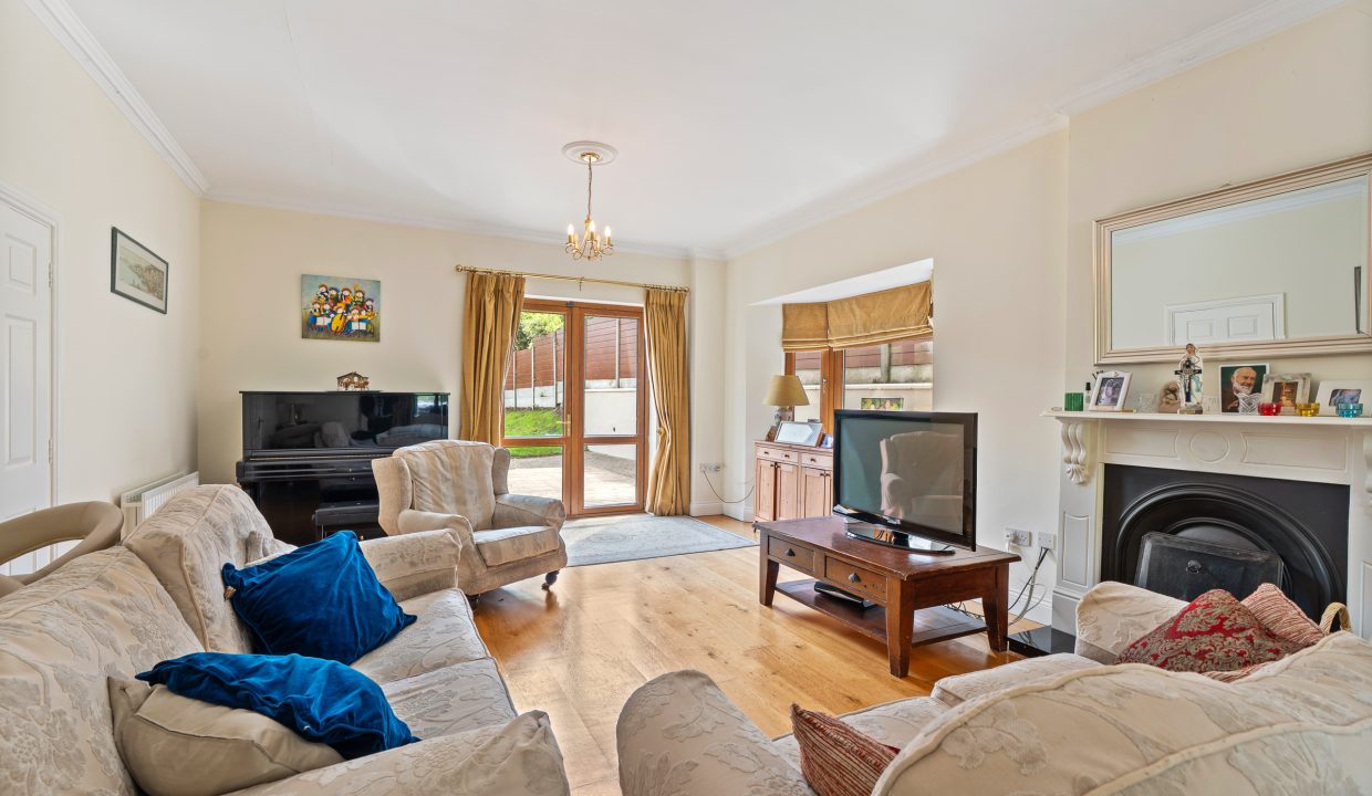 17 Abbotswood Downs - interior-5