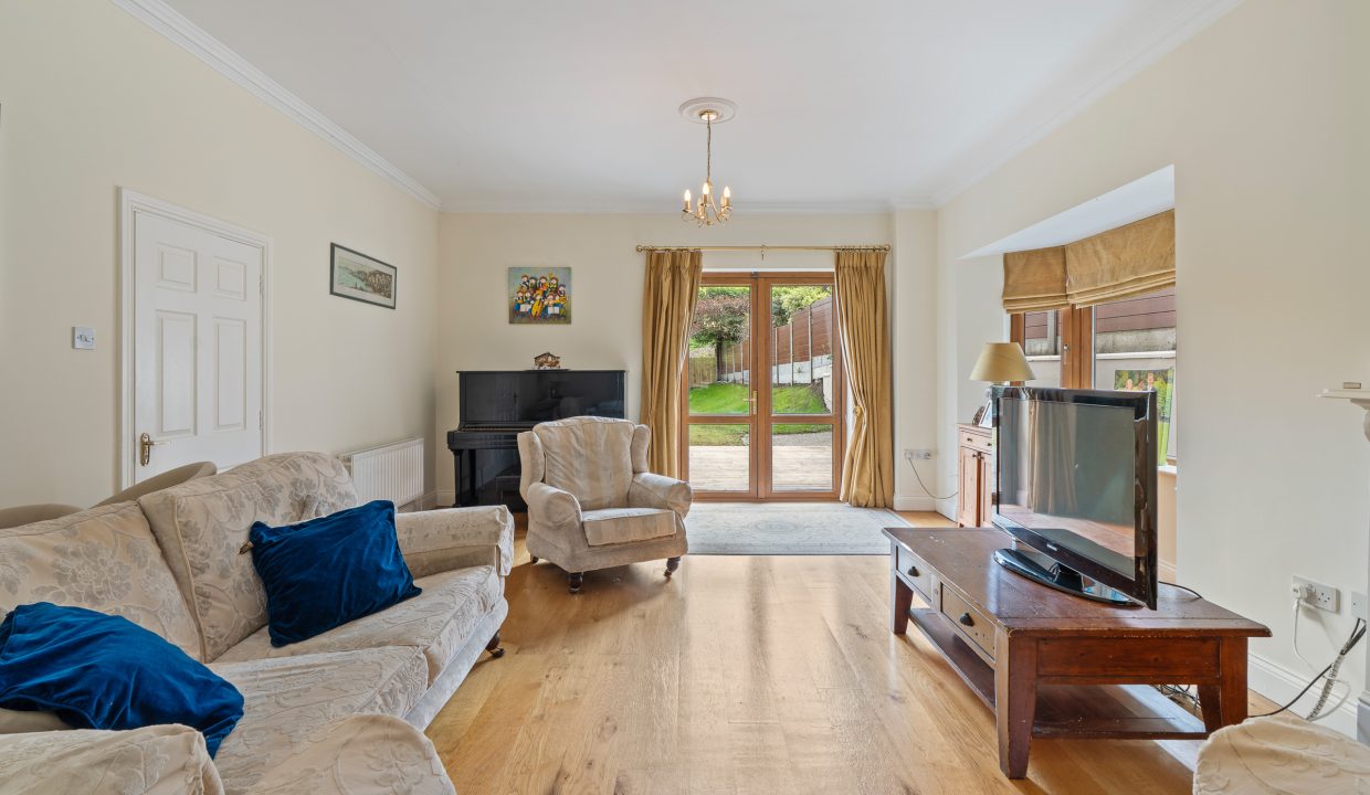 17 Abbotswood Downs - interior-6
