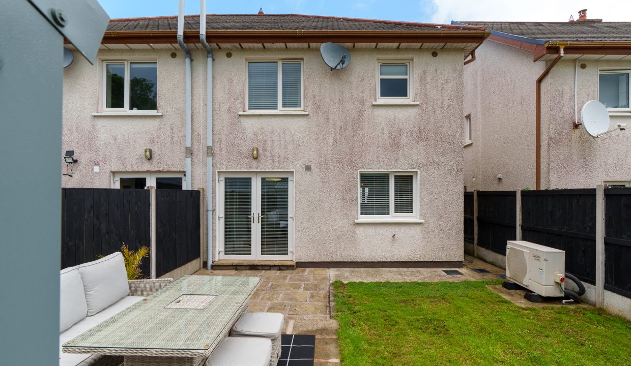 19 Coolkellure Rise - exterior-4