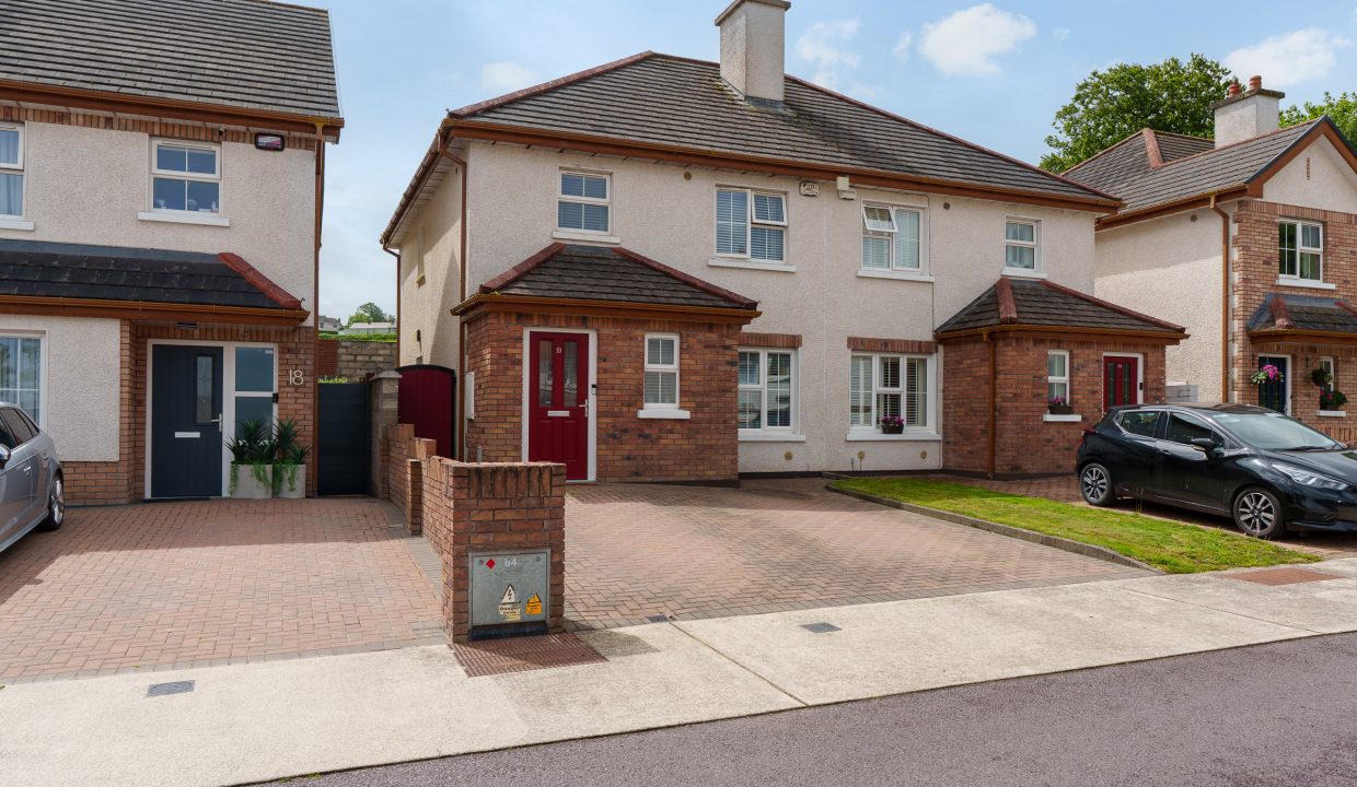 19 Coolkellure Rise - exterior-7