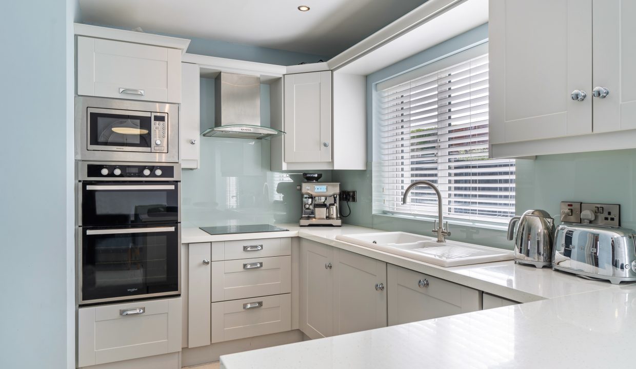 19 Coolkellure Rise - interior-10