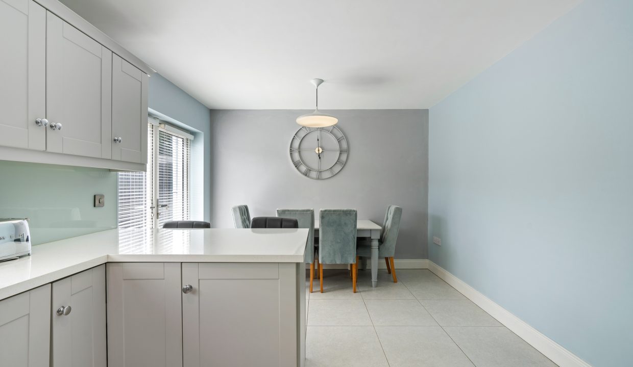 19 Coolkellure Rise - interior-11