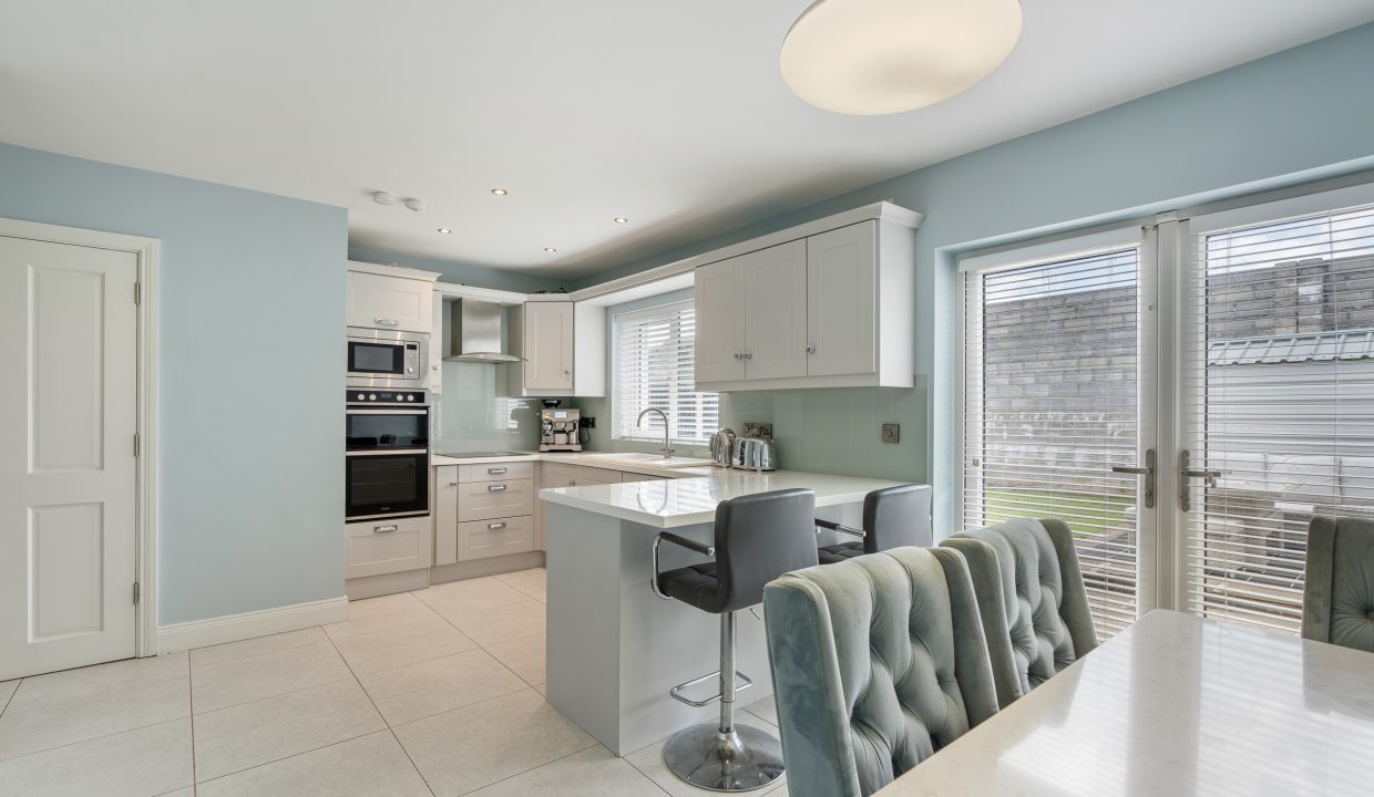 19 Coolkellure Rise - interior-13