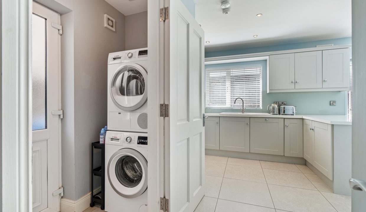 19 Coolkellure Rise - interior-15