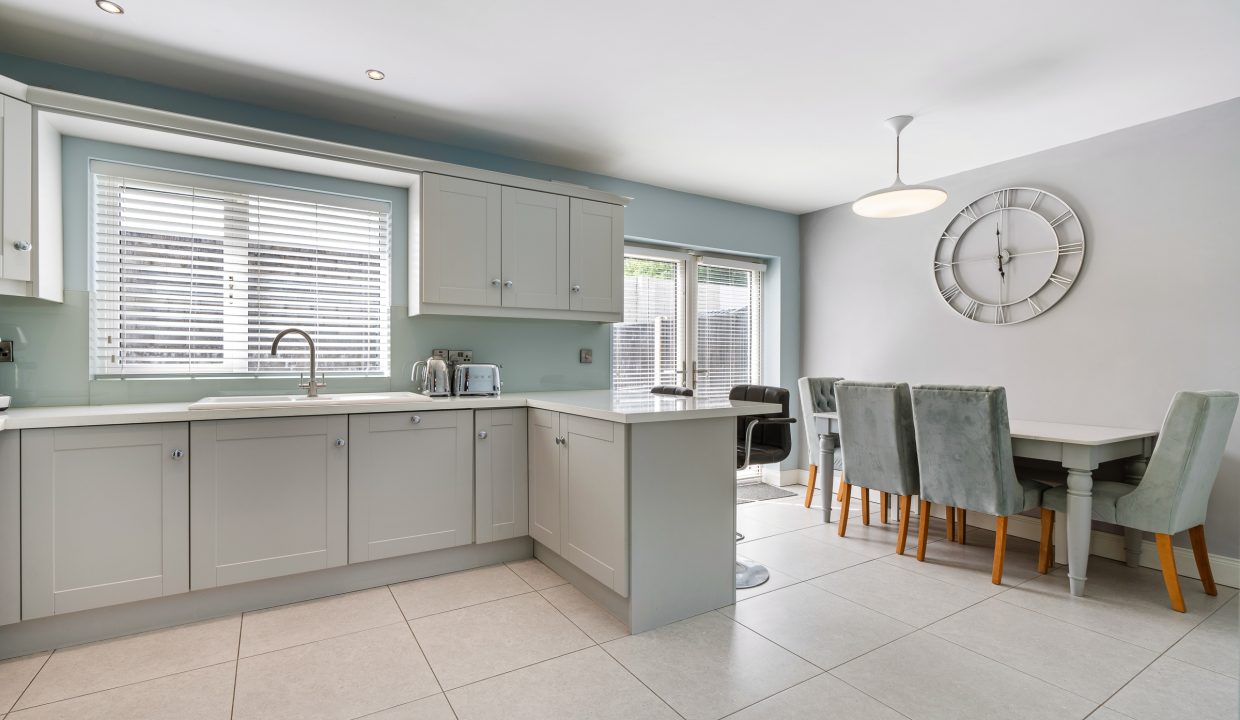 19 Coolkellure Rise - interior-5