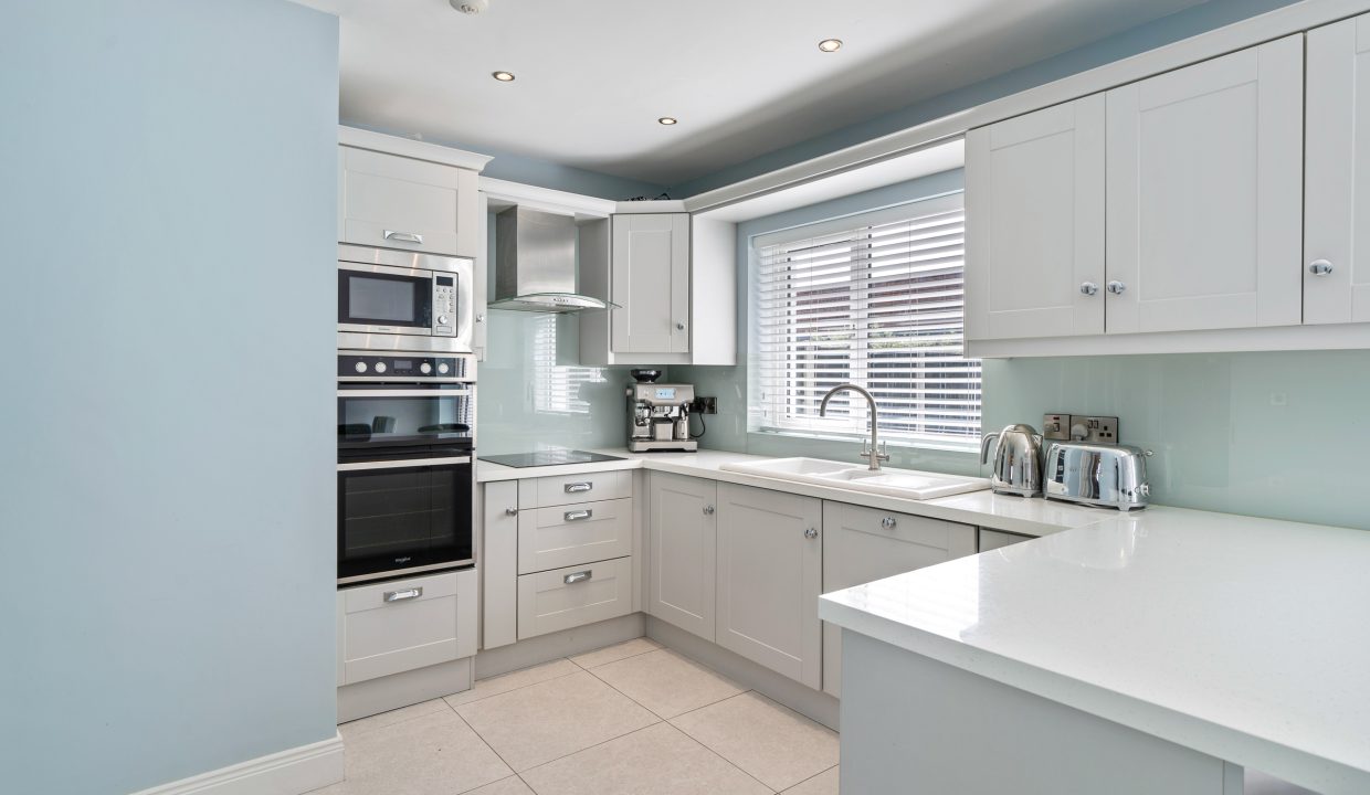 19 Coolkellure Rise - interior-8