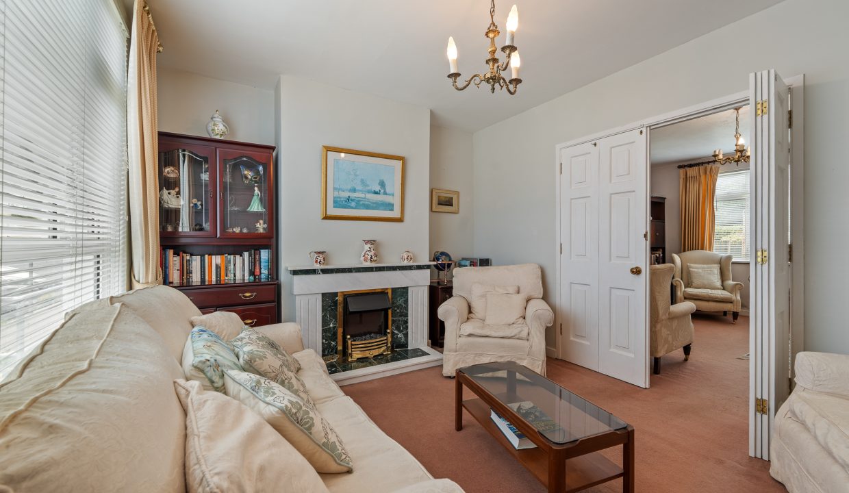24 Inchvale Park - interior-13