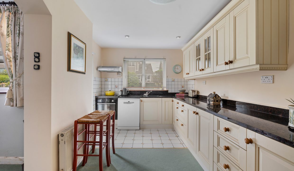 24 Inchvale Park - interior-22