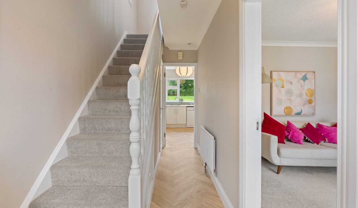 27 Willowbank Court - interior-1