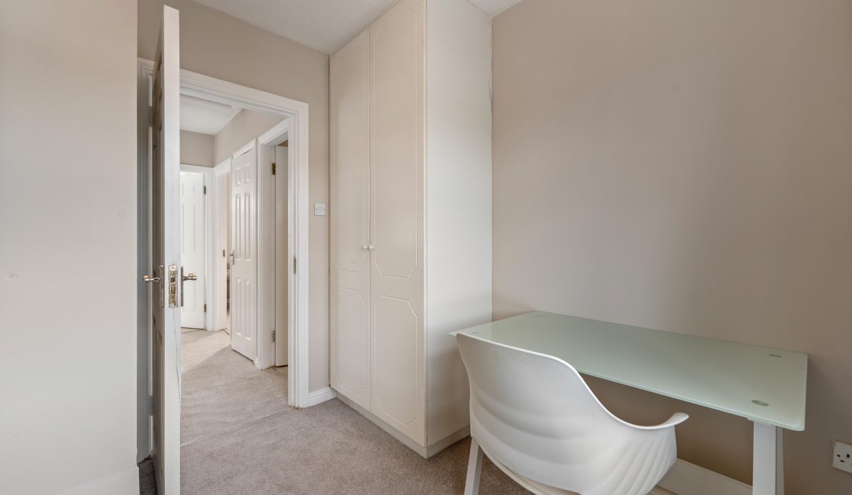27 Willowbank Court - interior-21