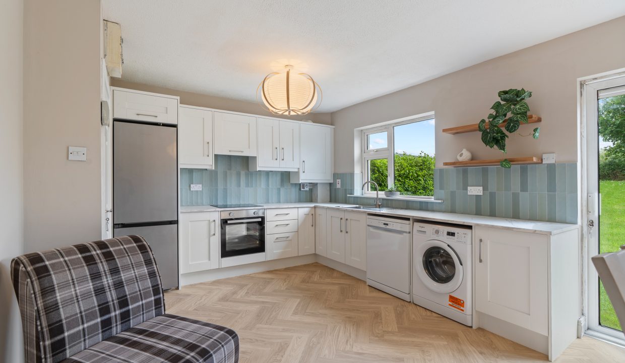 27 Willowbank Court - interior-6