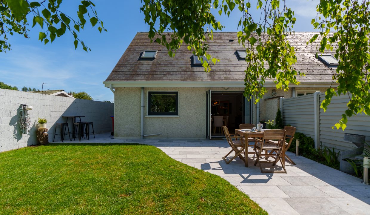 3 Cottage Court - exterior-13