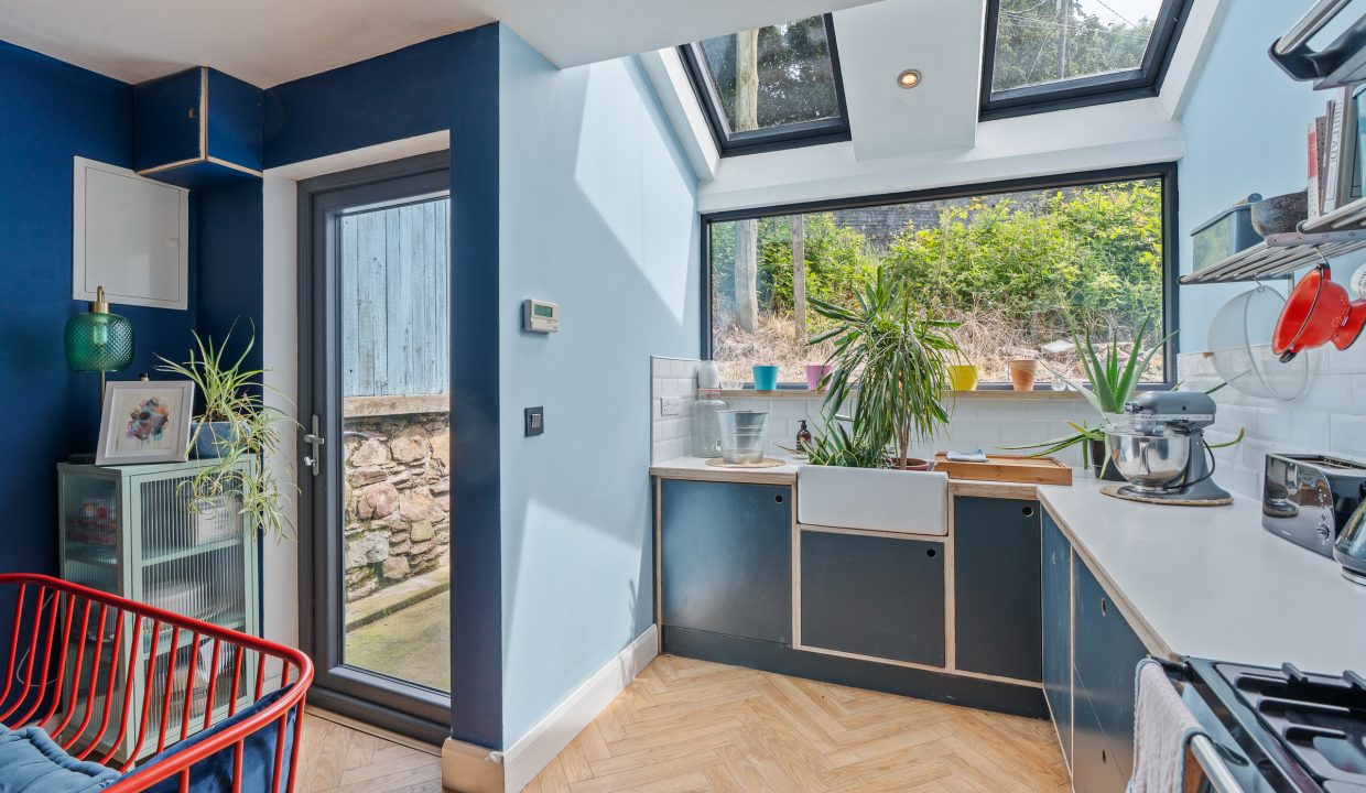 3 Dry Bridge View - interior-12