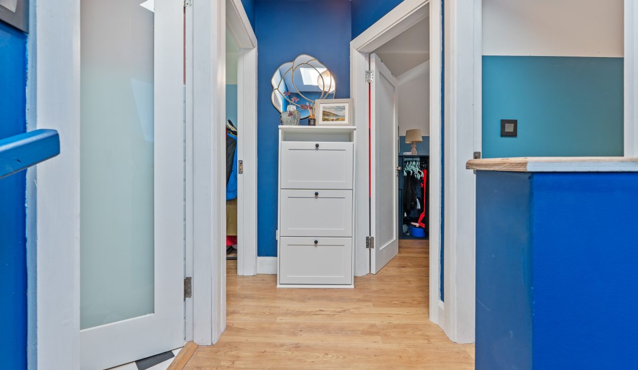 3 Dry Bridge View - interior-16