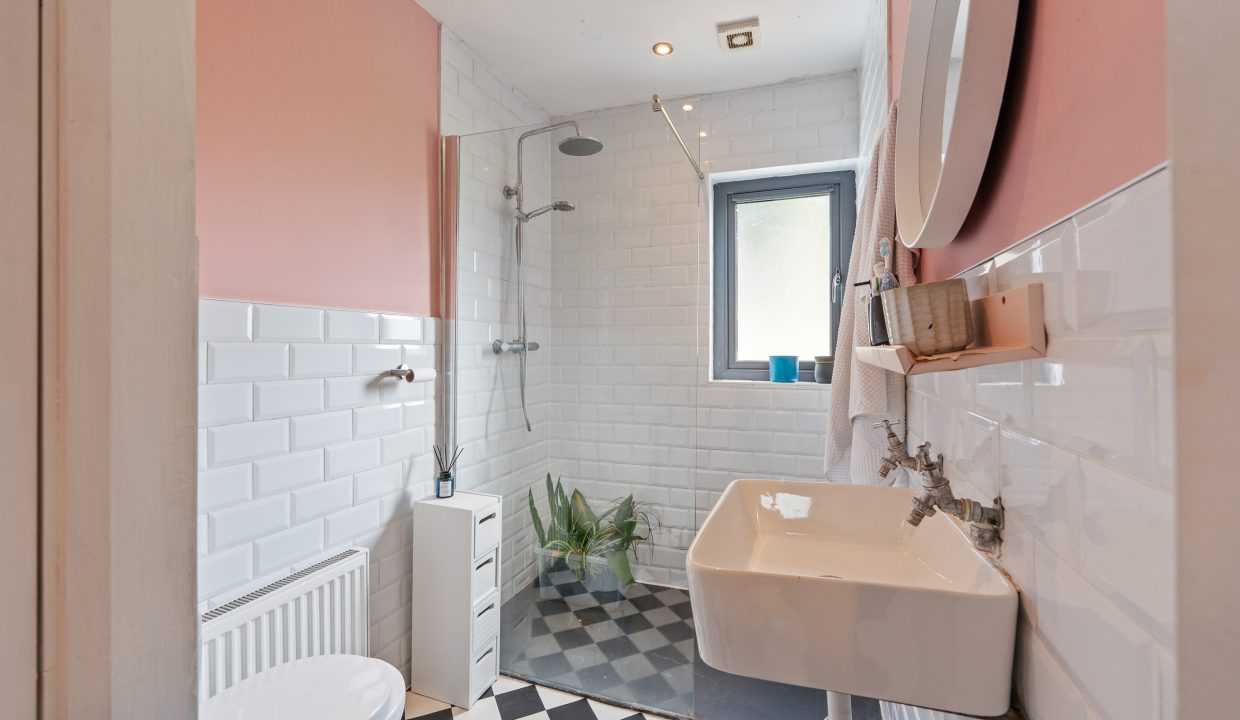3 Dry Bridge View - interior-18