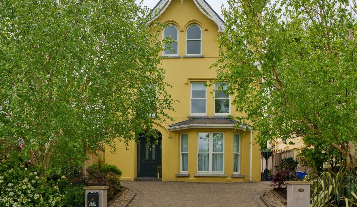30 Lindville, Blackrock - exterior-4 CROP 2