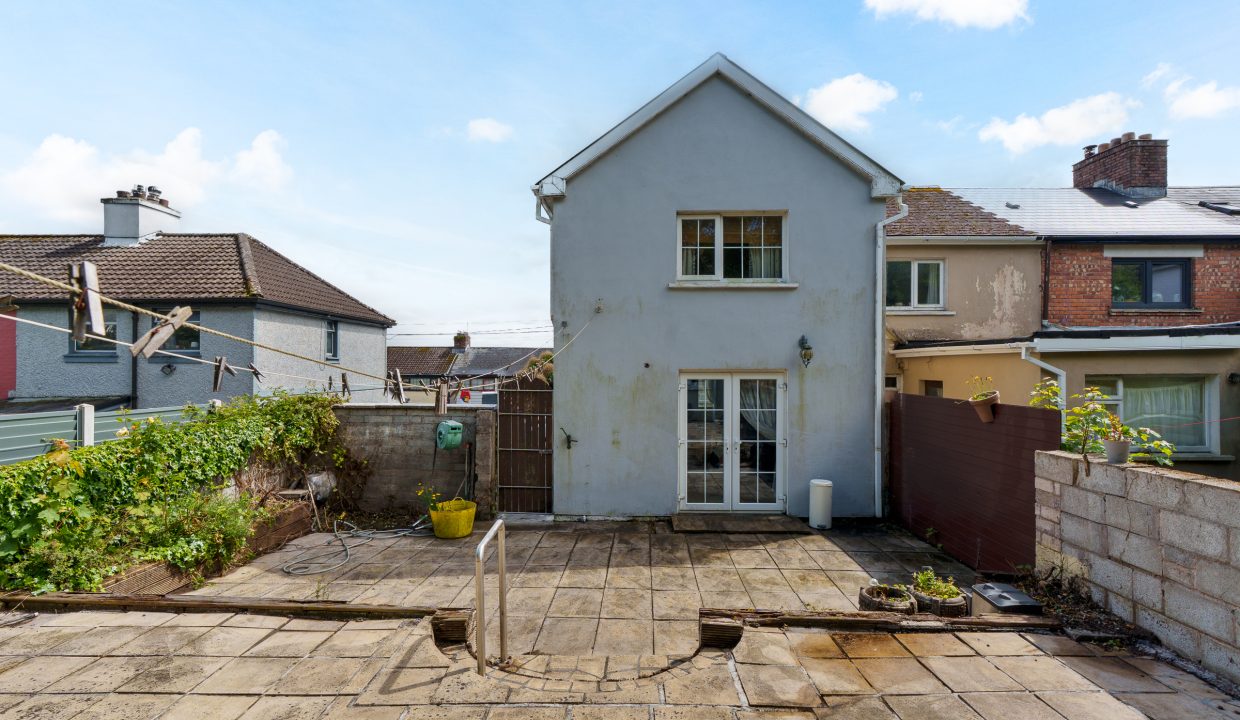 42 Kerryhall Road- exterior-17
