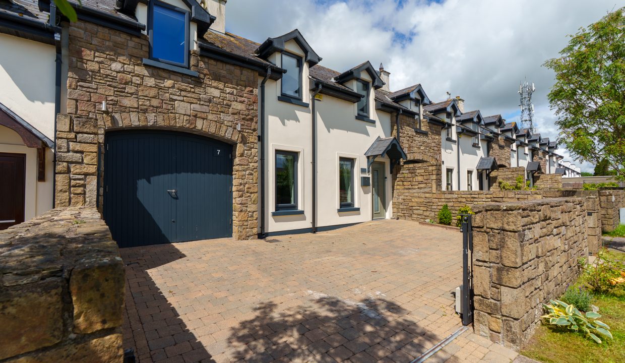 7 Roseview Whitechurch - exterior-6