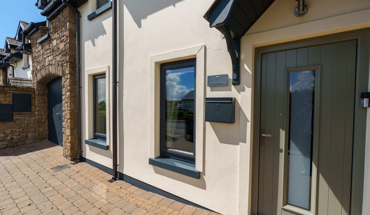 7 Roseview Whitechurch - exterior-8