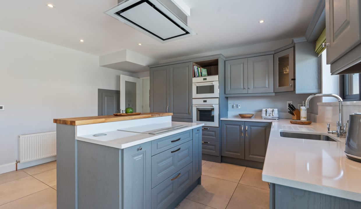 7 Roseview Whitechurch - interior-11