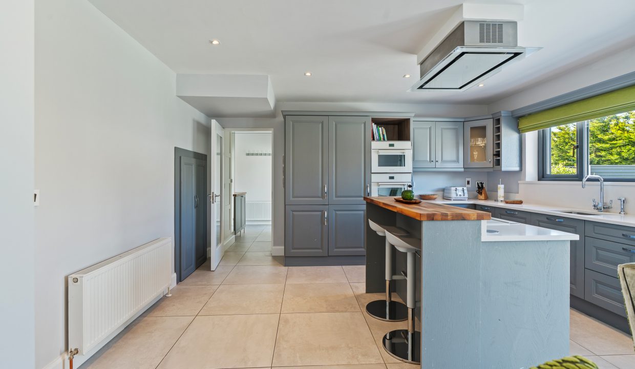 7 Roseview Whitechurch - interior-17
