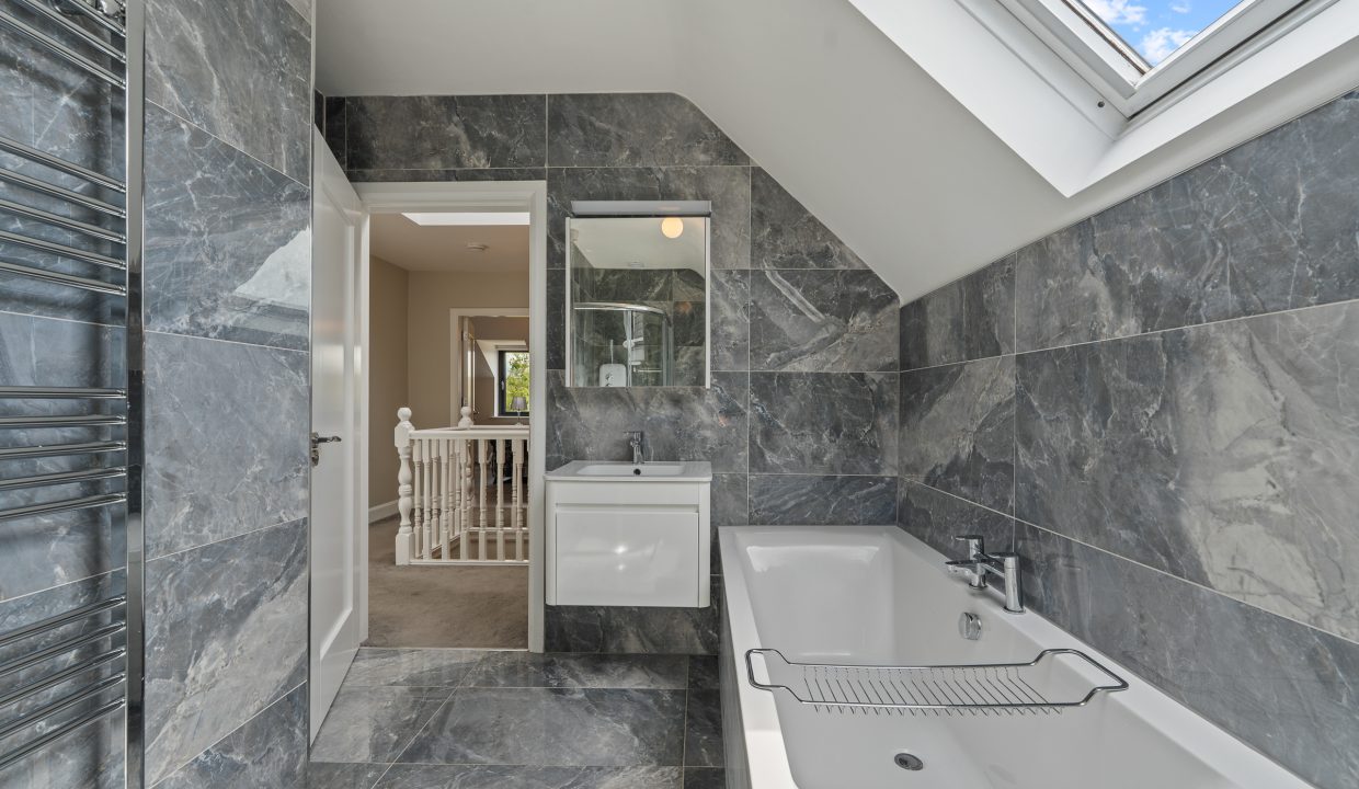 7 Roseview Whitechurch - interior-38