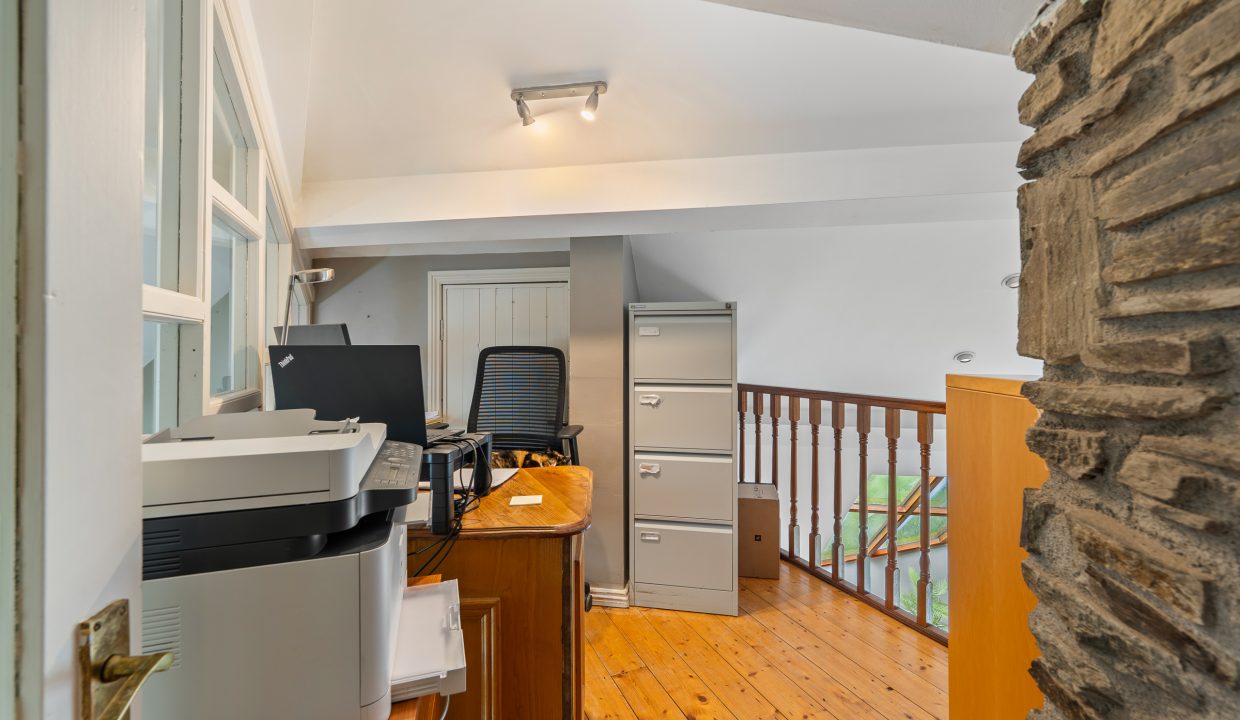 Curraleigh, Inniscarra - interior-31
