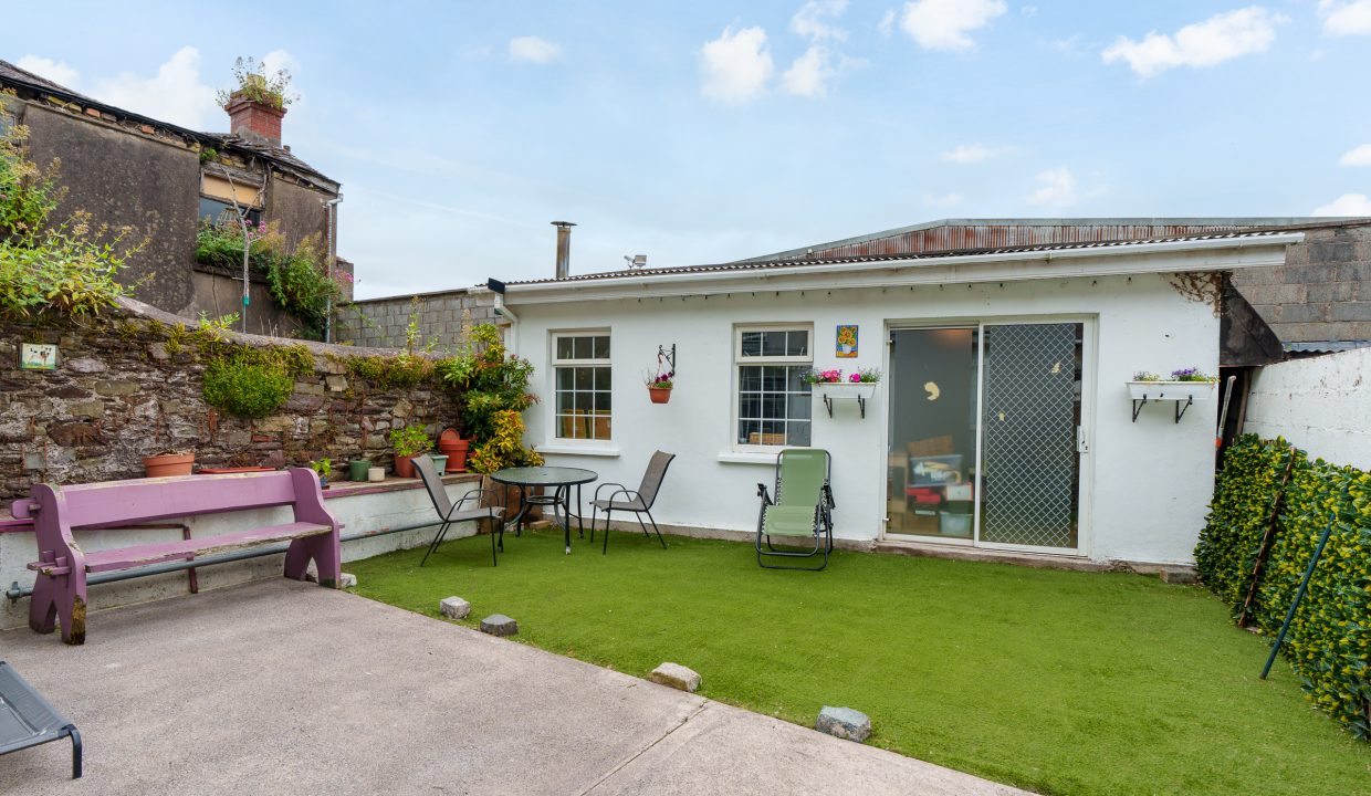 17 Great William O_Brien Street - exterior-6
