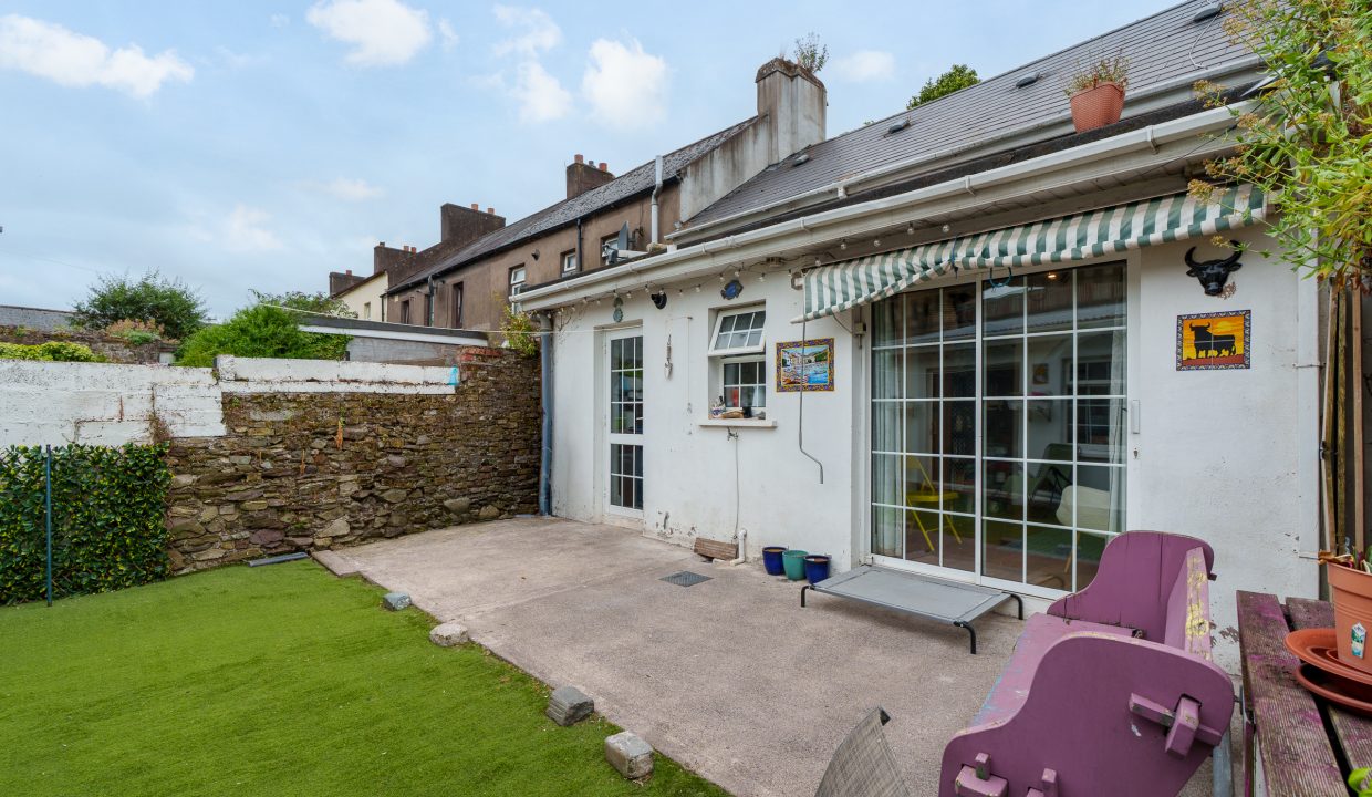 17 Great William O_Brien Street - exterior-9
