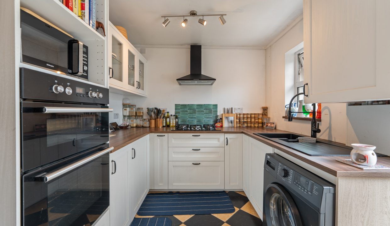 17 Great William O_Brien Street - interior-16