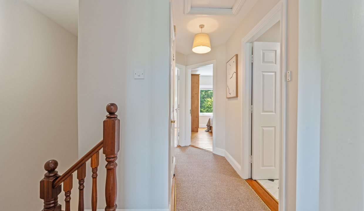 22 Lios Na Greine - interior-20