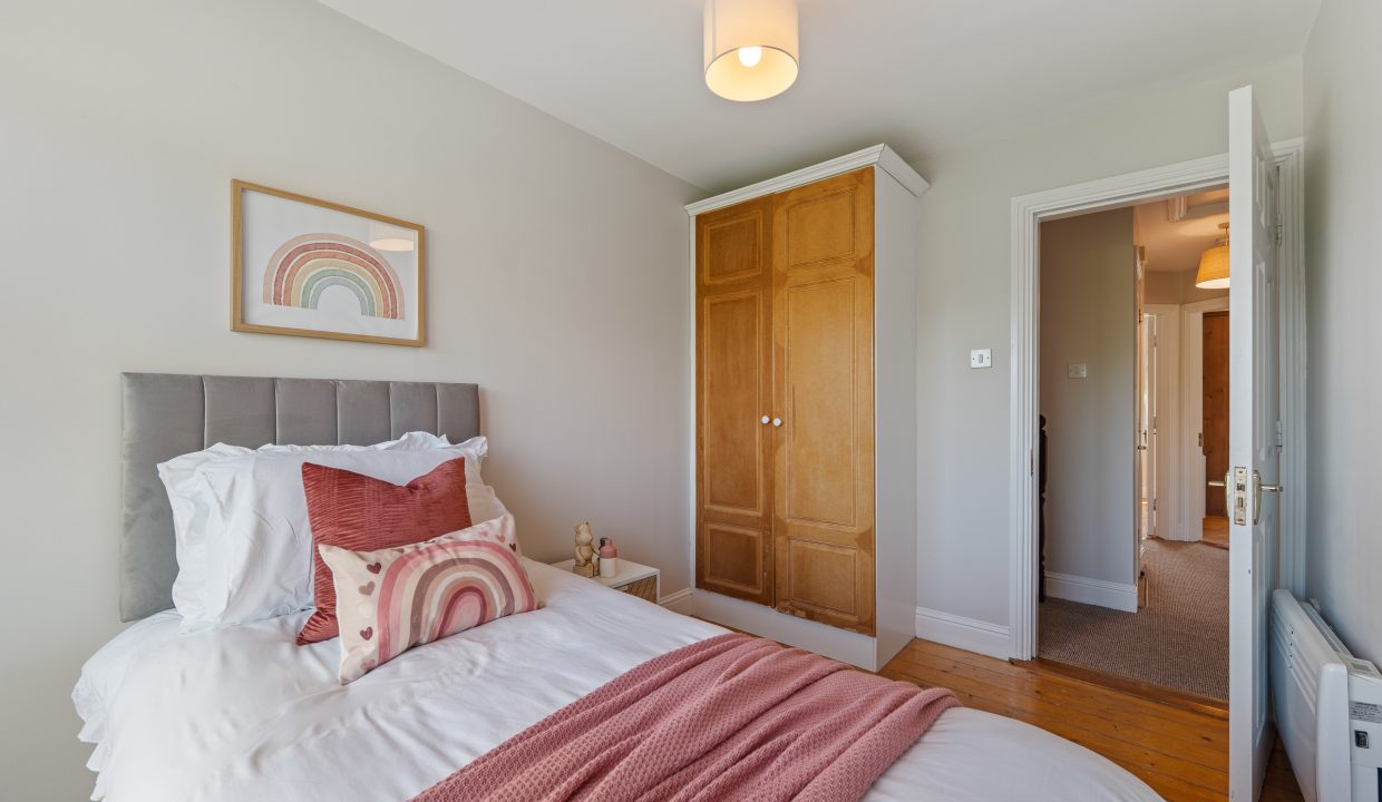 22 Lios Na Greine - interior-23