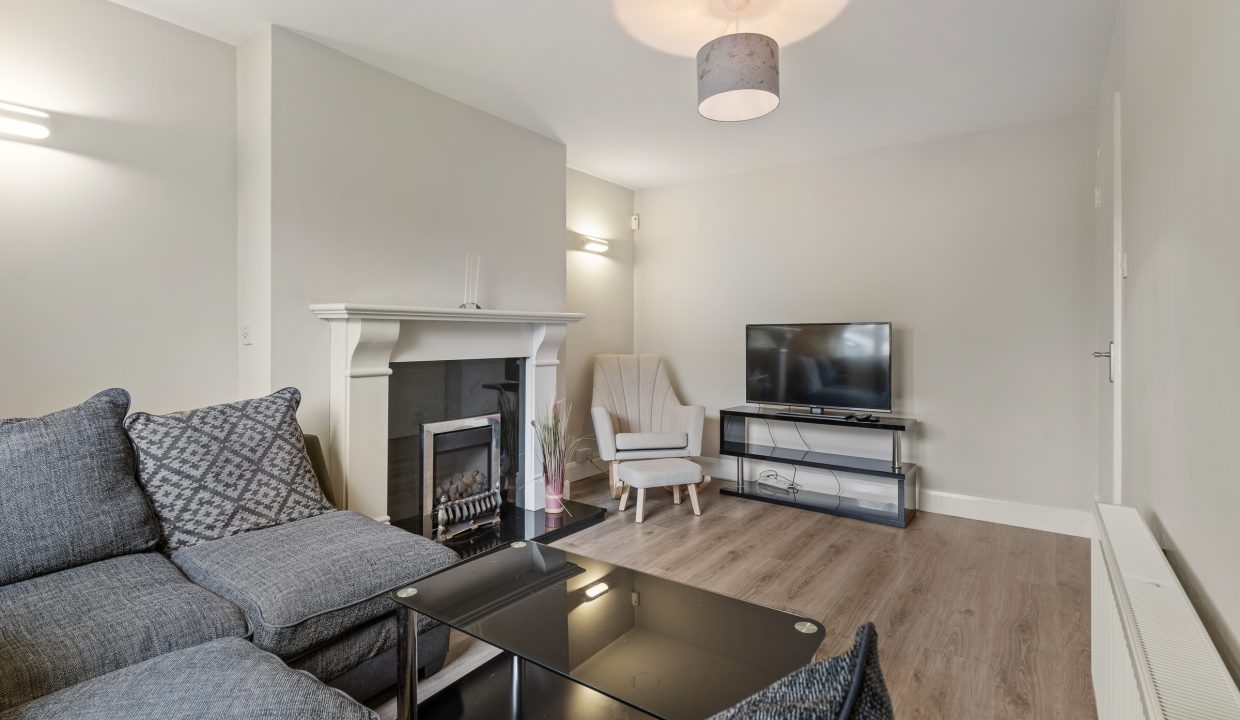 35 Pinewood - interior-13