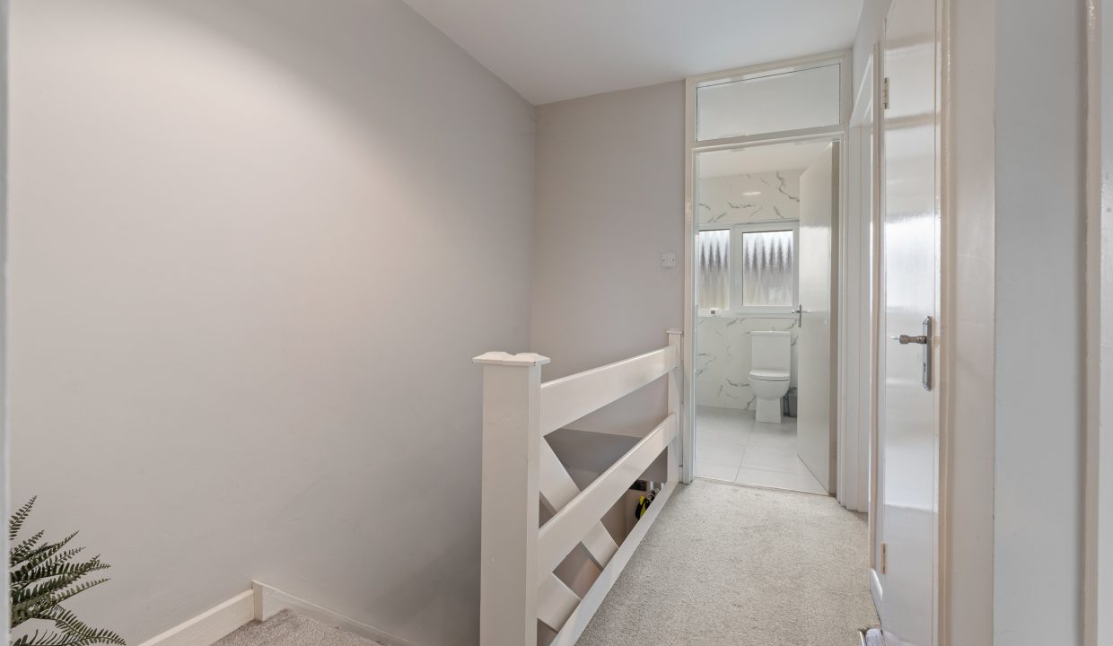 35 Pinewood - interior-14