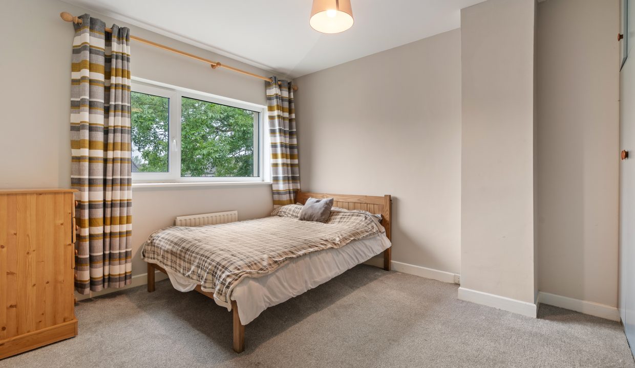 35 Pinewood - interior-16