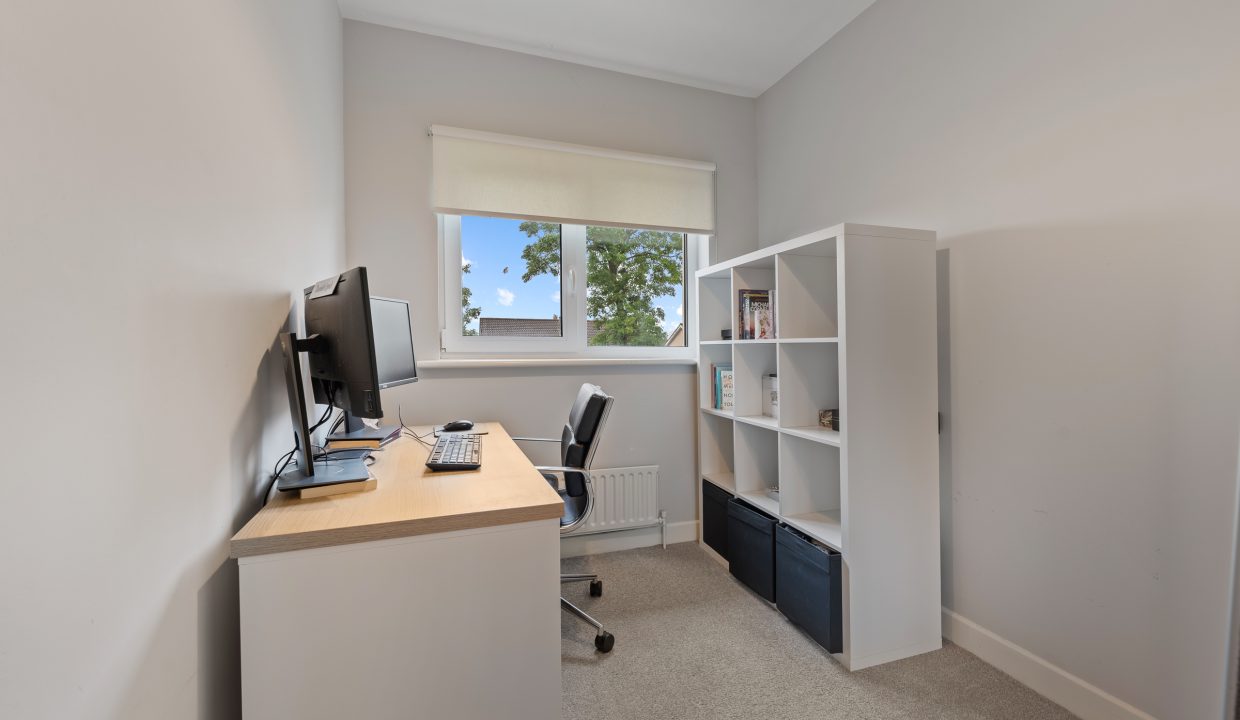 35 Pinewood - interior-19
