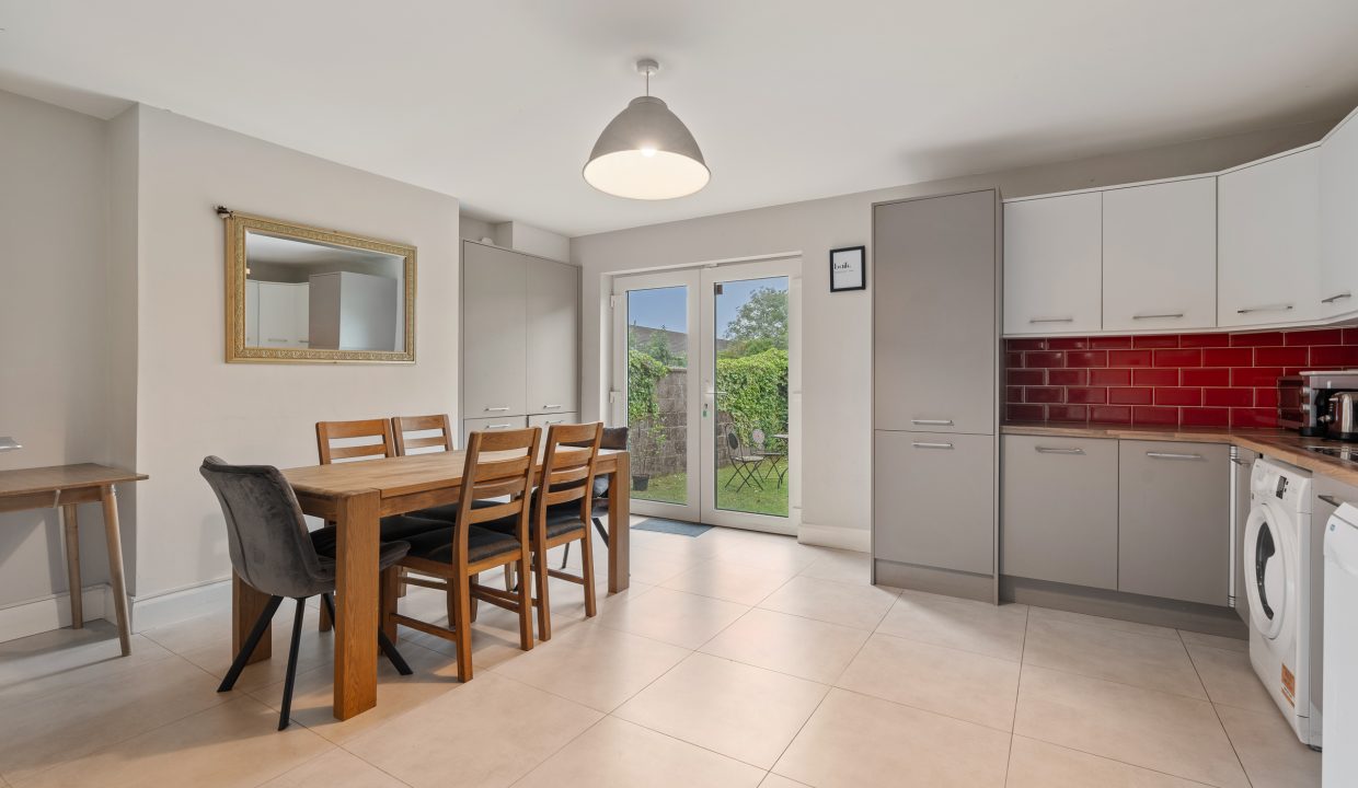 35 Pinewood - interior-3