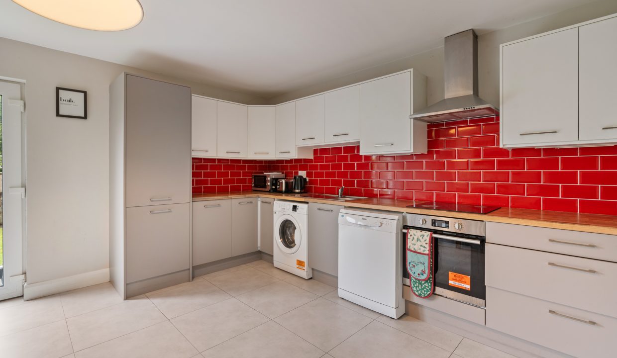 35 Pinewood - interior-9