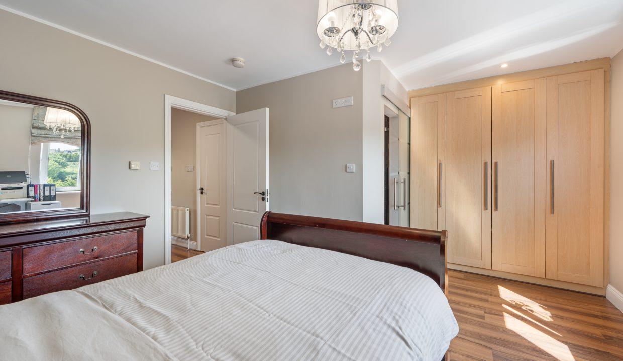 4 The Avenue - interior-3