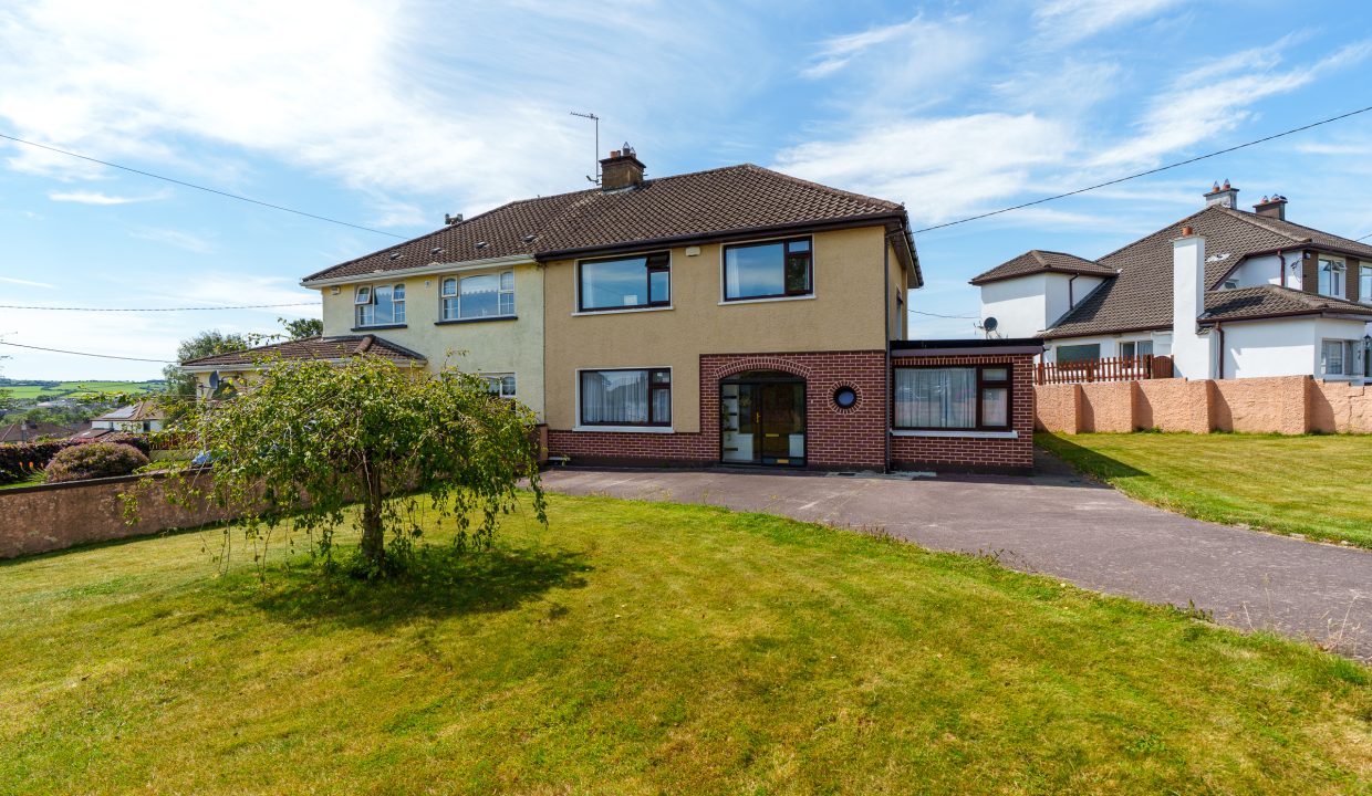 8 Firgrove Lawn - exterior-8