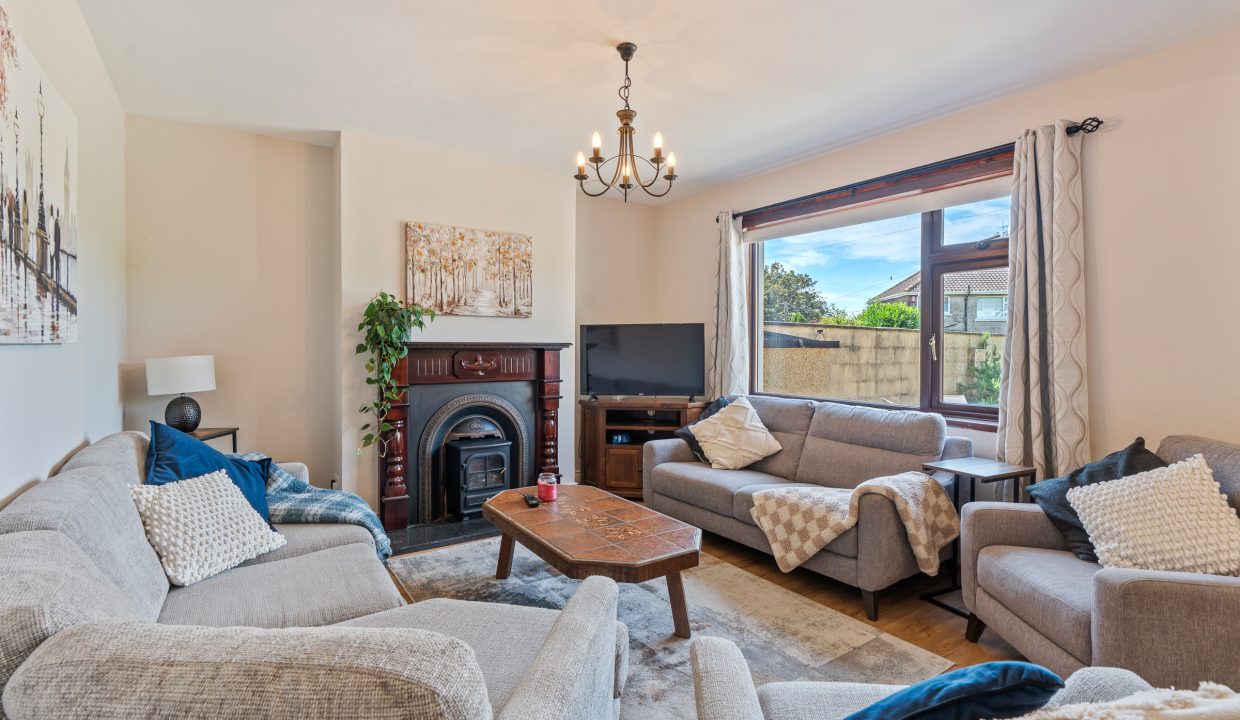 8 Firgrove Lawn - interior-10